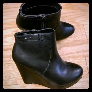 Torrid ankle boots or booties